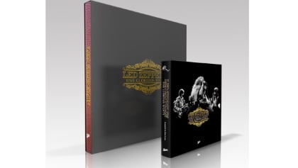 LED ZEPPELIN's 'Five Glorious Nights' Book Celebrating Appearance At Earls Court To Be Re-Released With Extra Pages